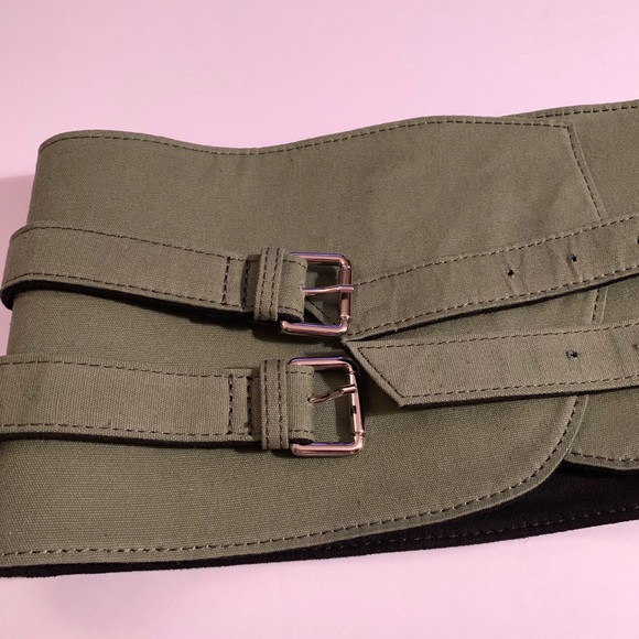 ❌SOLD❌ Lovers + Friends Lincoln belt olive green - Picture 4 of 7